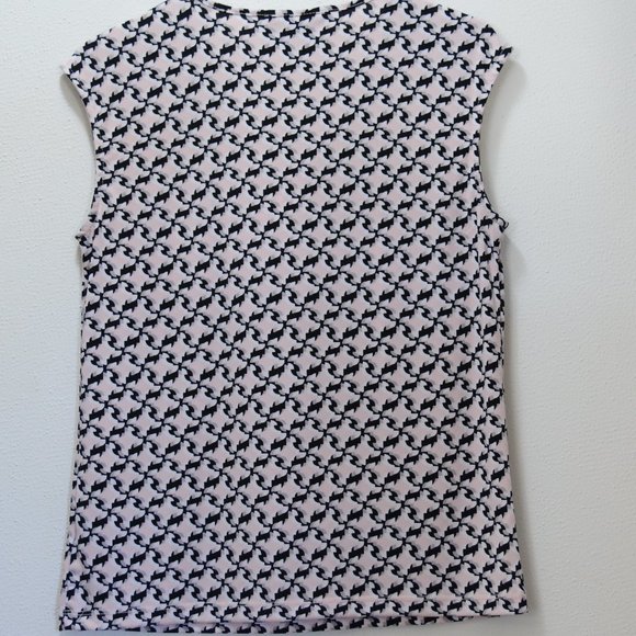 Pink pattern blouse - Picture 3 of 4